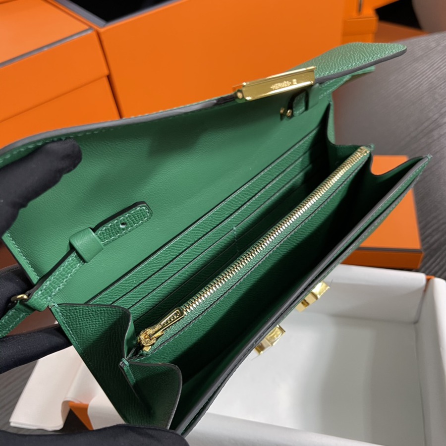 Constance to go 絲絨綠 金扣 Epsom皮_9