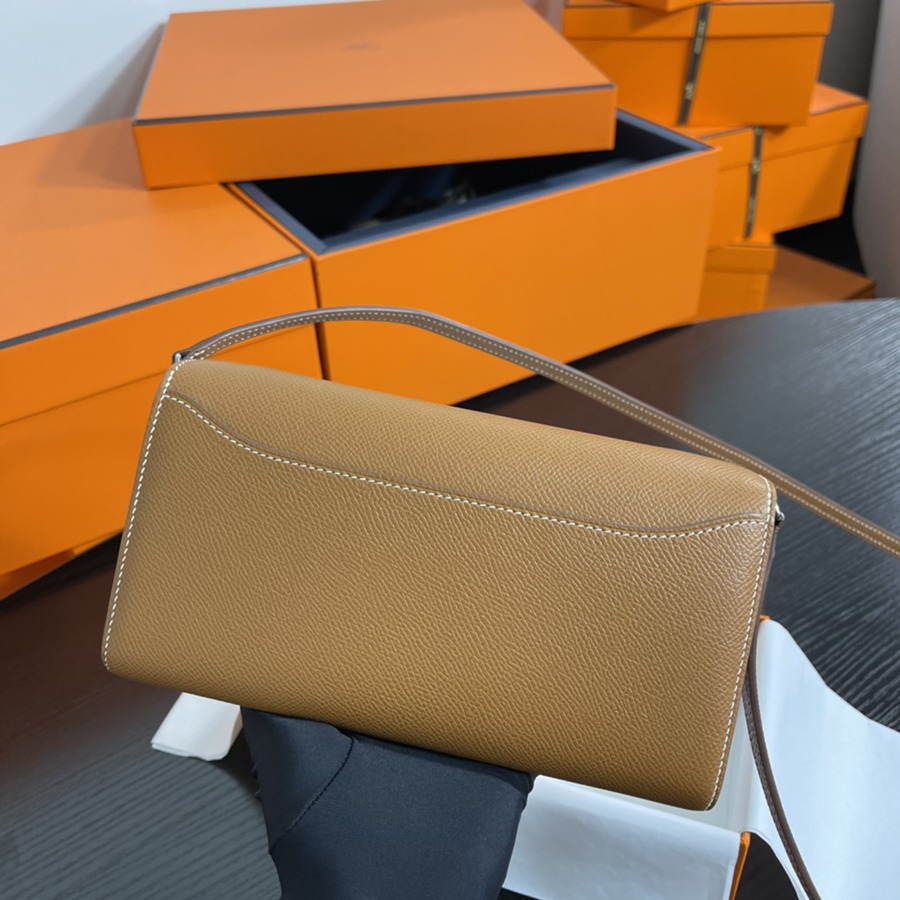 Constance to go 金棕銀扣 Epsom皮_4