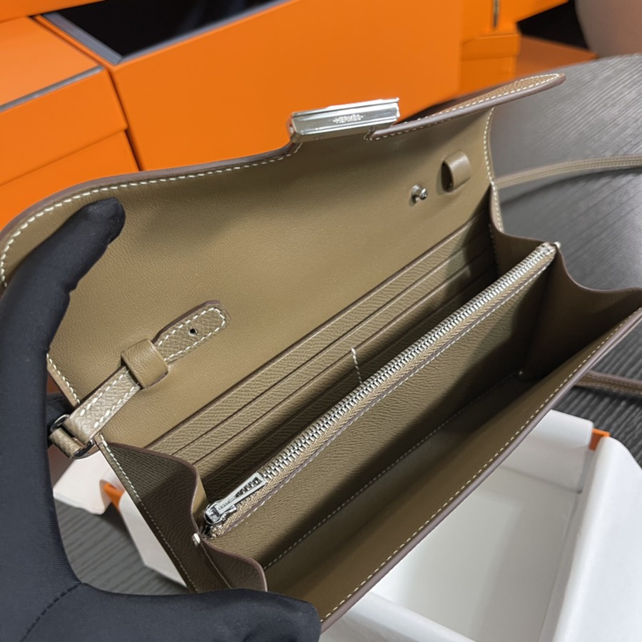 Constance to go 大象灰 銀扣 Epsom皮_8