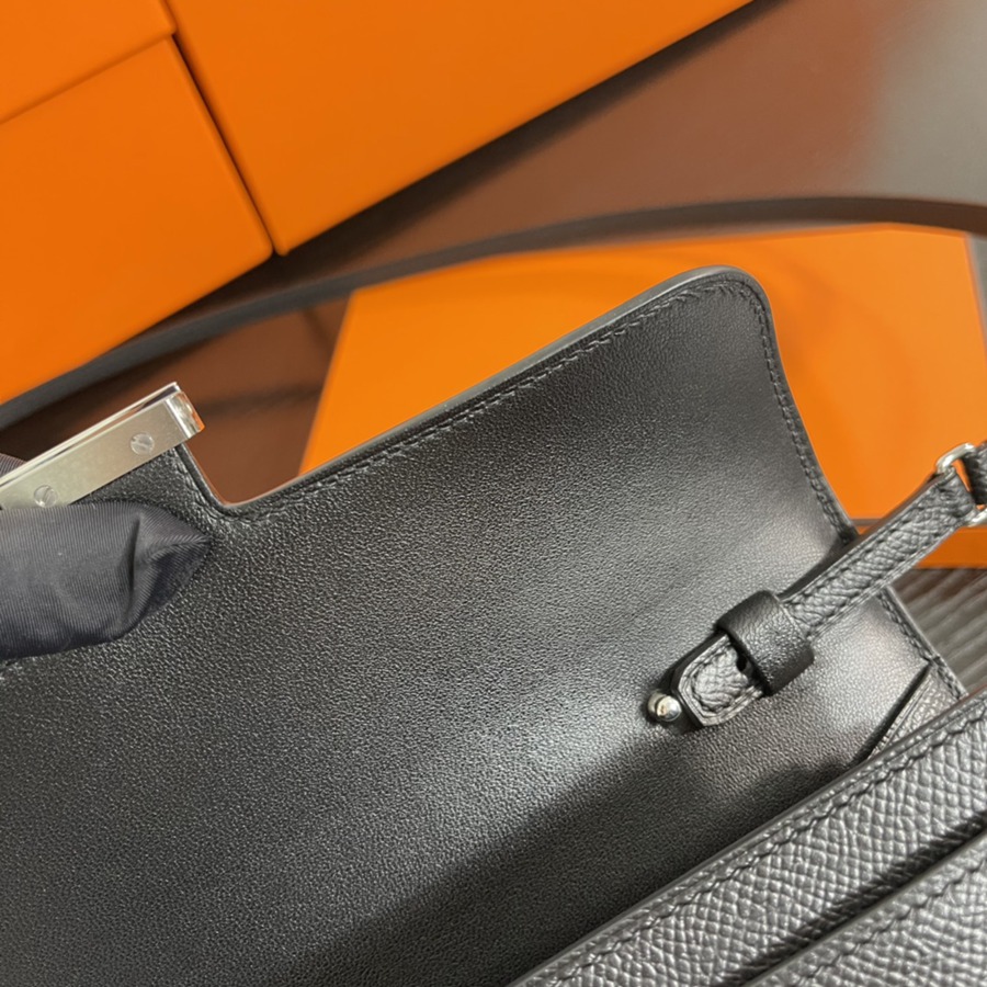 Constance to go 黑色 銀扣Epsom皮_9