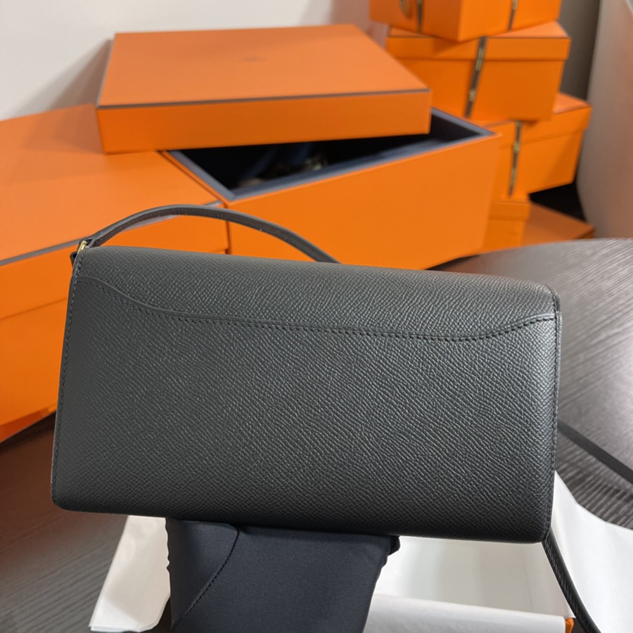 Constance to go 黑色 金扣Epsom皮_5