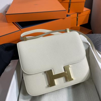 Constance 24 奶昔白 金扣Epsom皮
