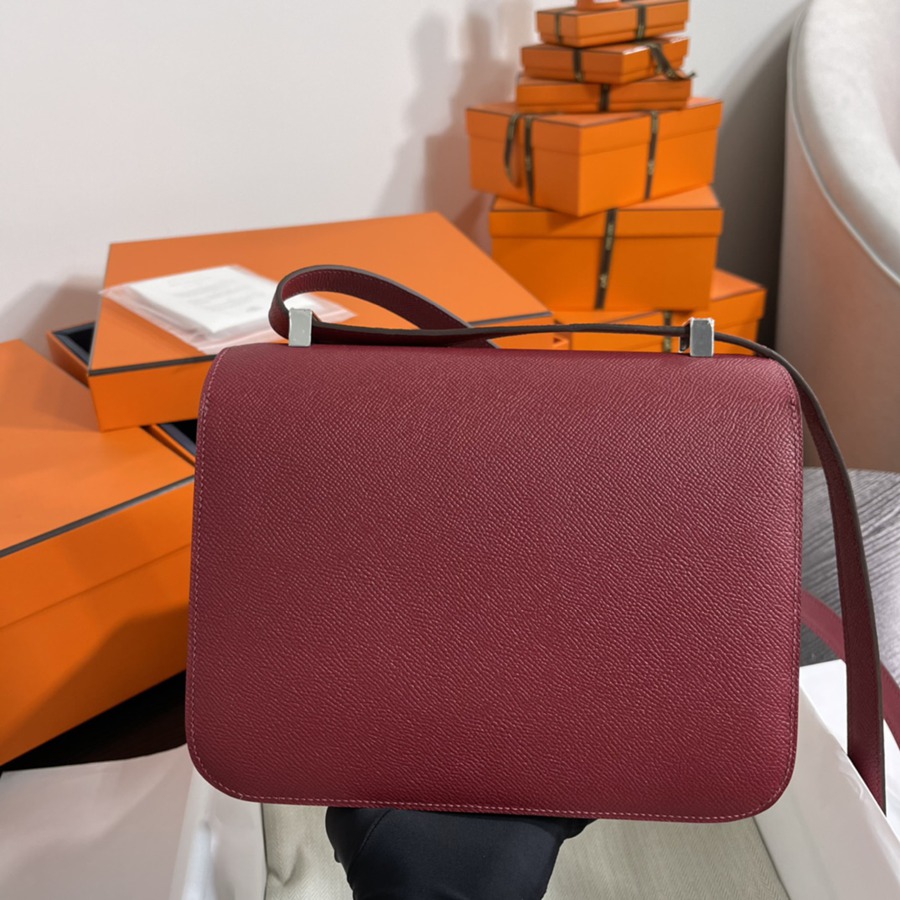 Constance 24 寶石紅 琺瑯扣 Epsom皮_5