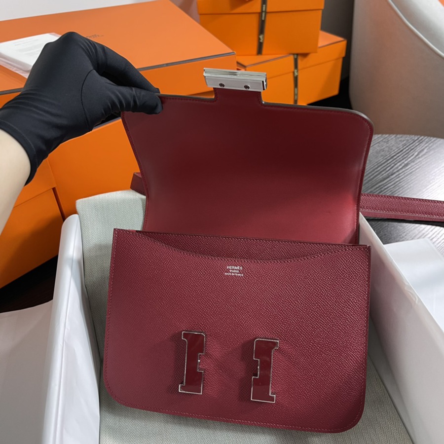 Constance 24 寶石紅 琺瑯扣 Epsom皮_7