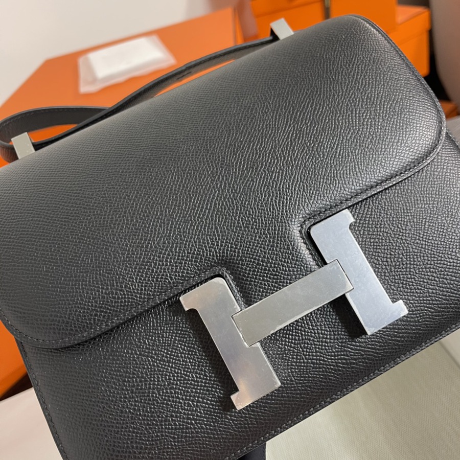 Constance 24 黑色銀扣 Epsom皮_3