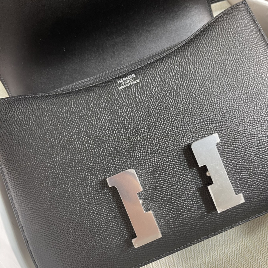 Constance 24 黑色銀扣 Epsom皮_8