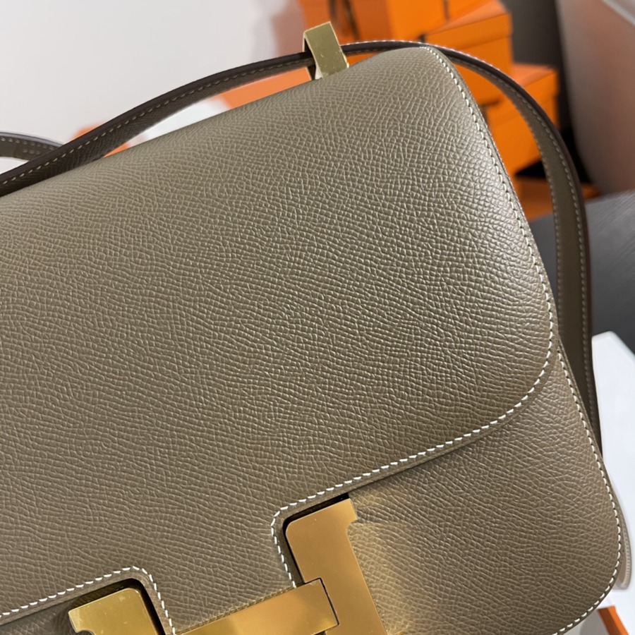 Constance 24 大象灰 金扣 Epsom皮_3