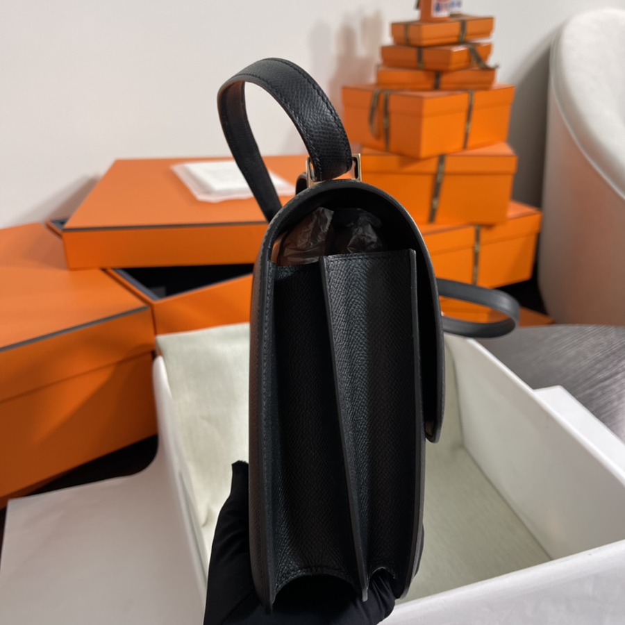 Constance 24 黑色 玫瑰金扣 Epsom皮_4