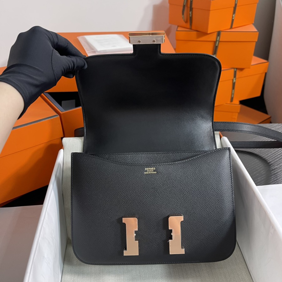 Constance 24 黑色 玫瑰金扣 Epsom皮_7