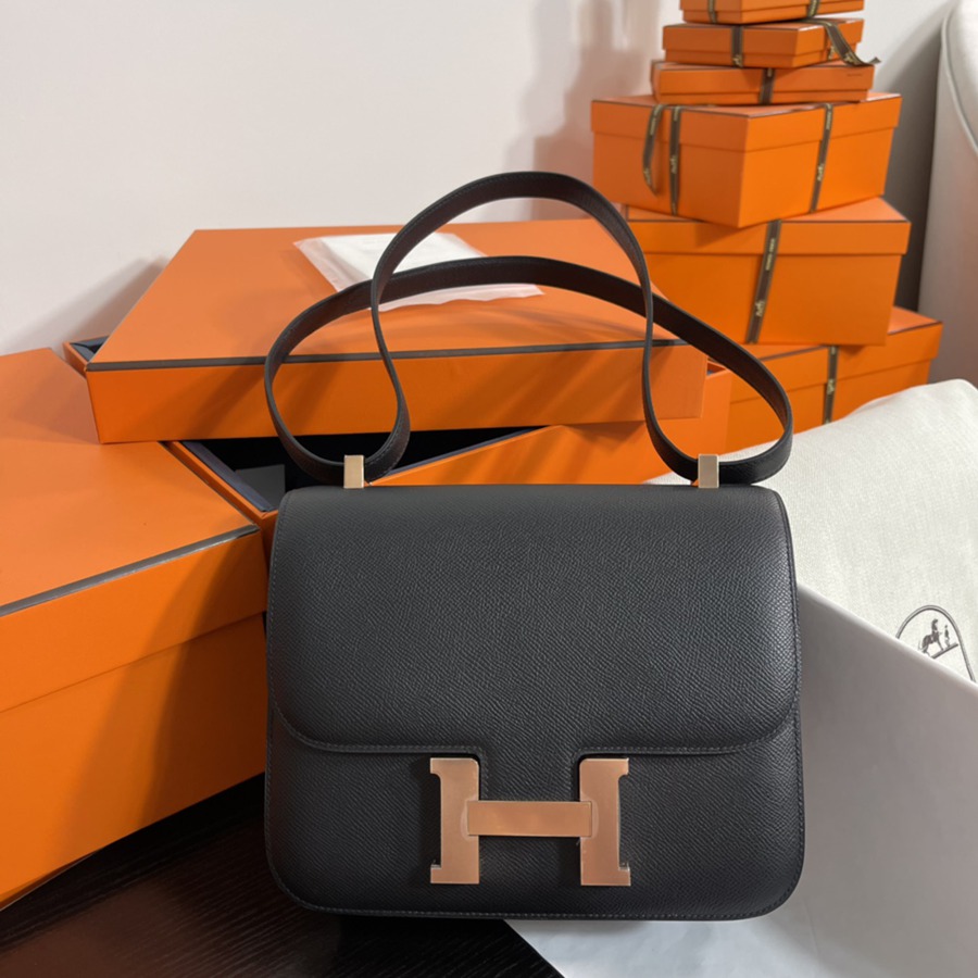 Constance 24 黑色 玫瑰金扣 Epsom皮_10