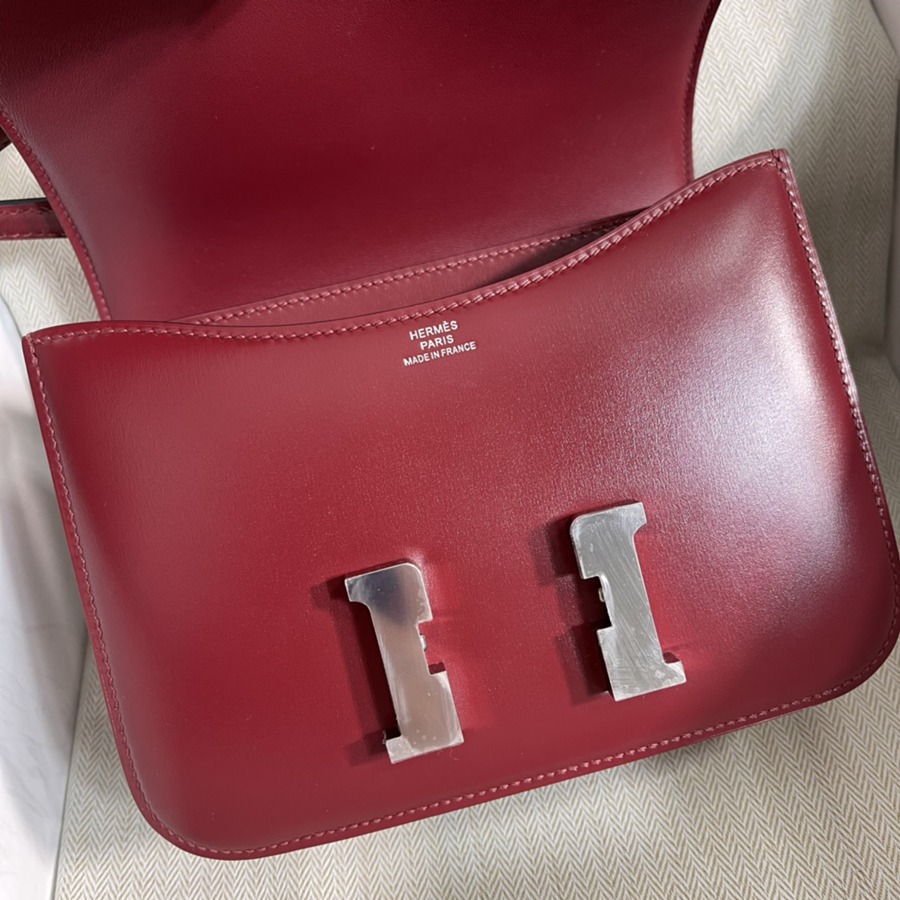 Constance 19 愛馬仕紅 銀扣Epsom皮_8