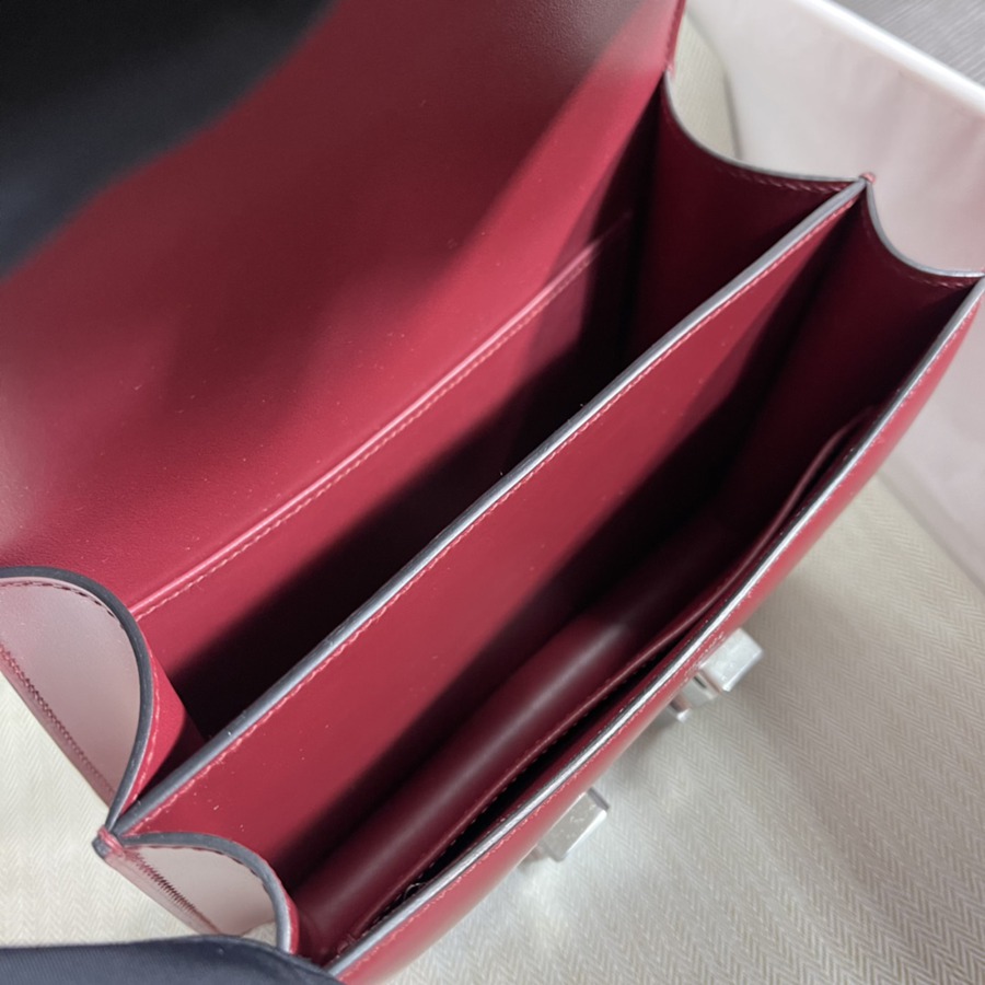 Constance 19 愛馬仕紅 銀扣Epsom皮_9