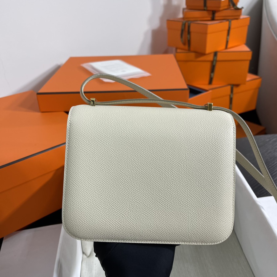 Constance 19 奶昔白 金扣Epsom皮_5