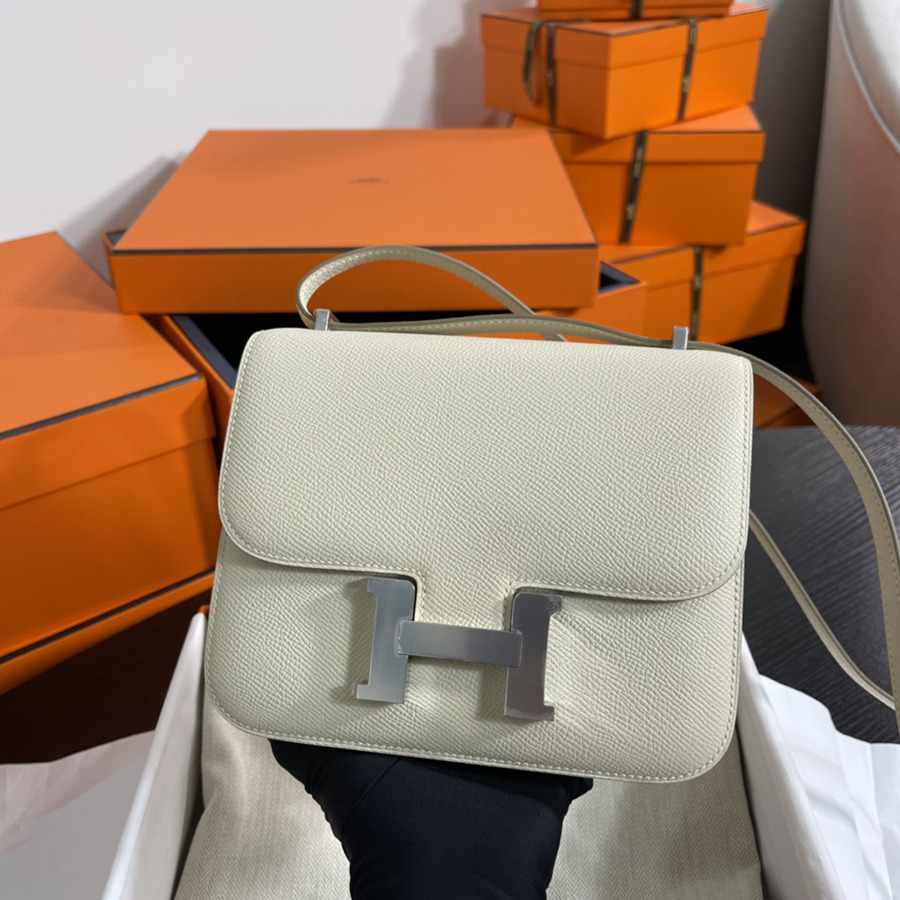 Constance 19 奶昔白 銀扣Epsom皮_7