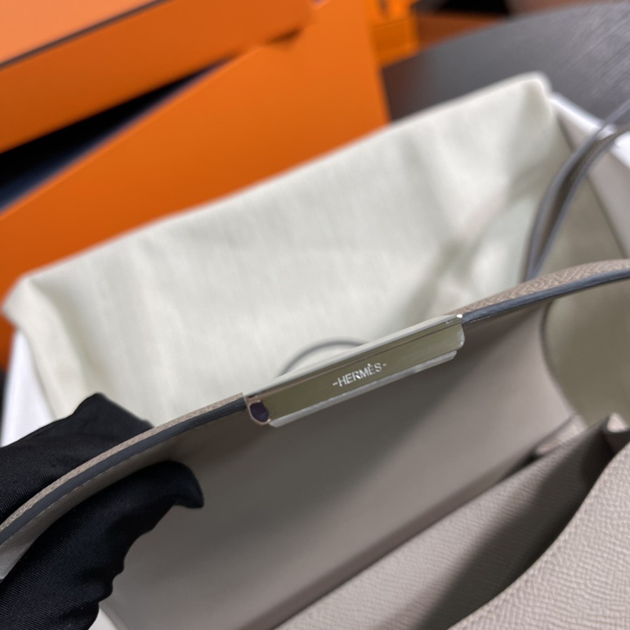 Constance 19 瀝青灰 Epsom皮_9