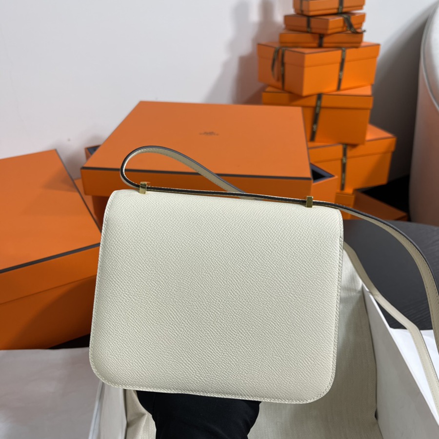 Constance 19 奶油白Epsom皮_3