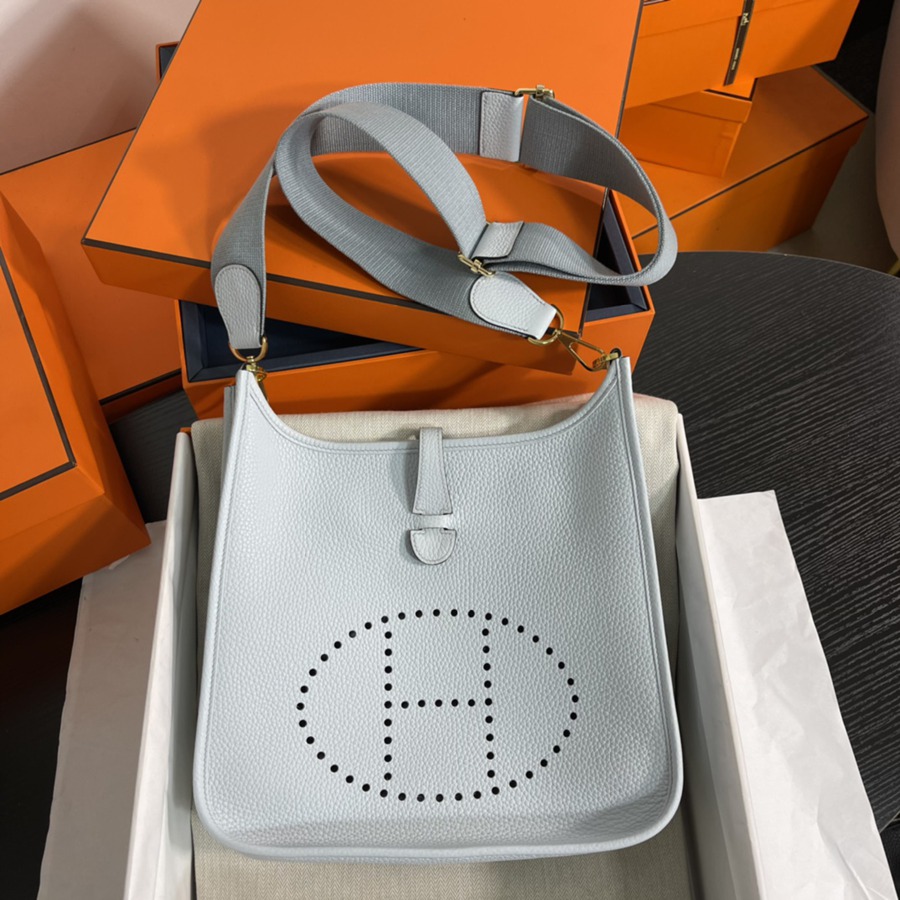 Evelyn 29CM Clemence TC皮 聖杯藍 金扣_1