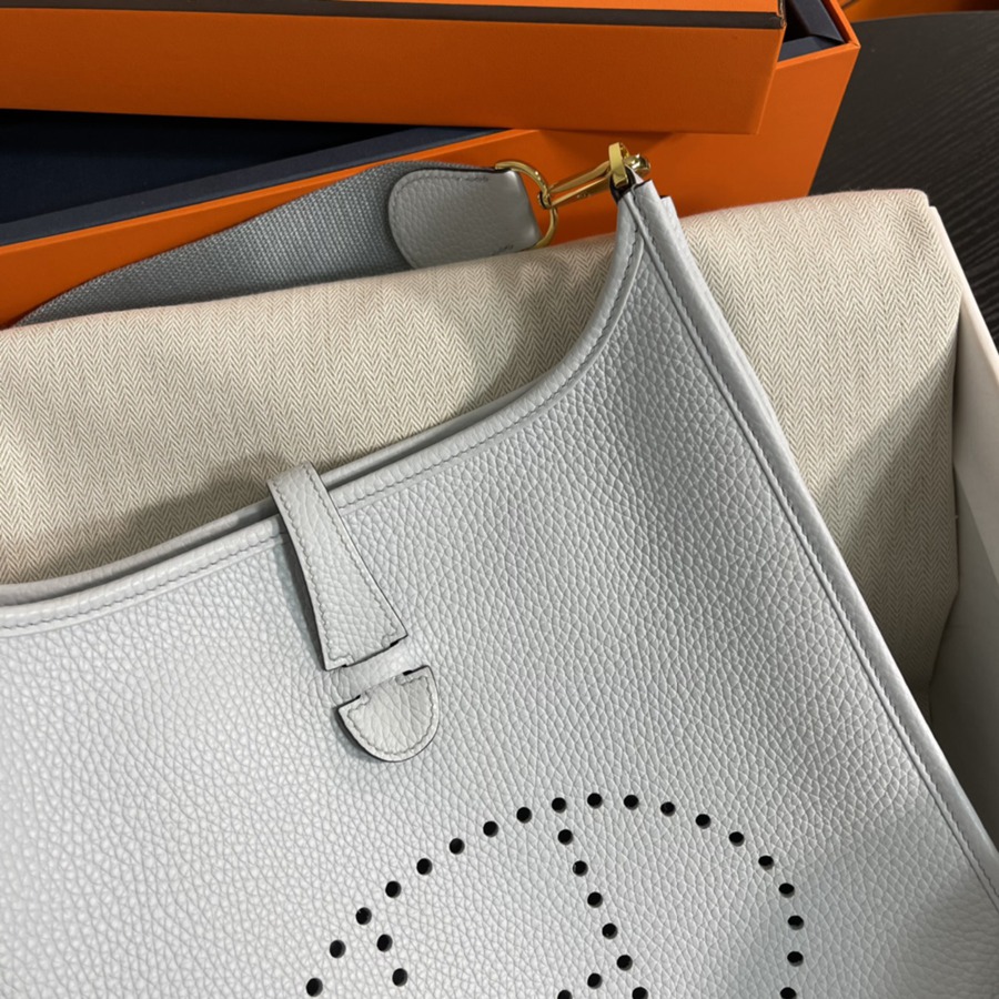 Evelyn 29CM Clemence TC皮 聖杯藍 金扣_3