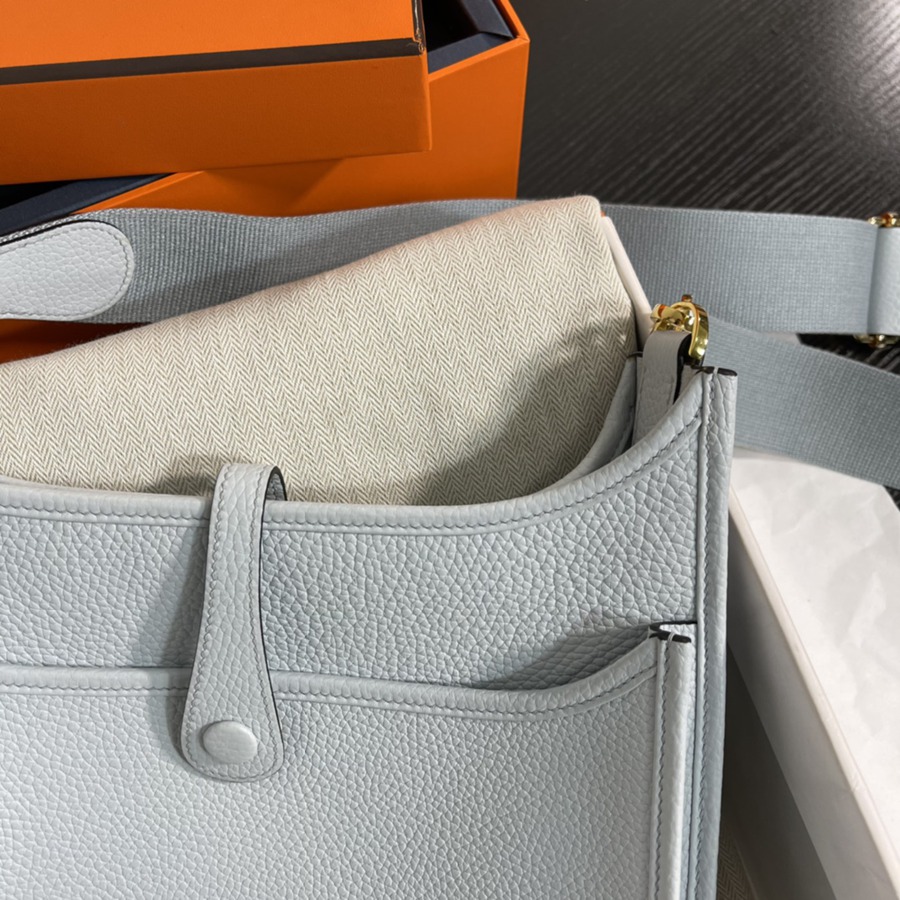 Evelyn 29CM Clemence TC皮 聖杯藍 金扣_6