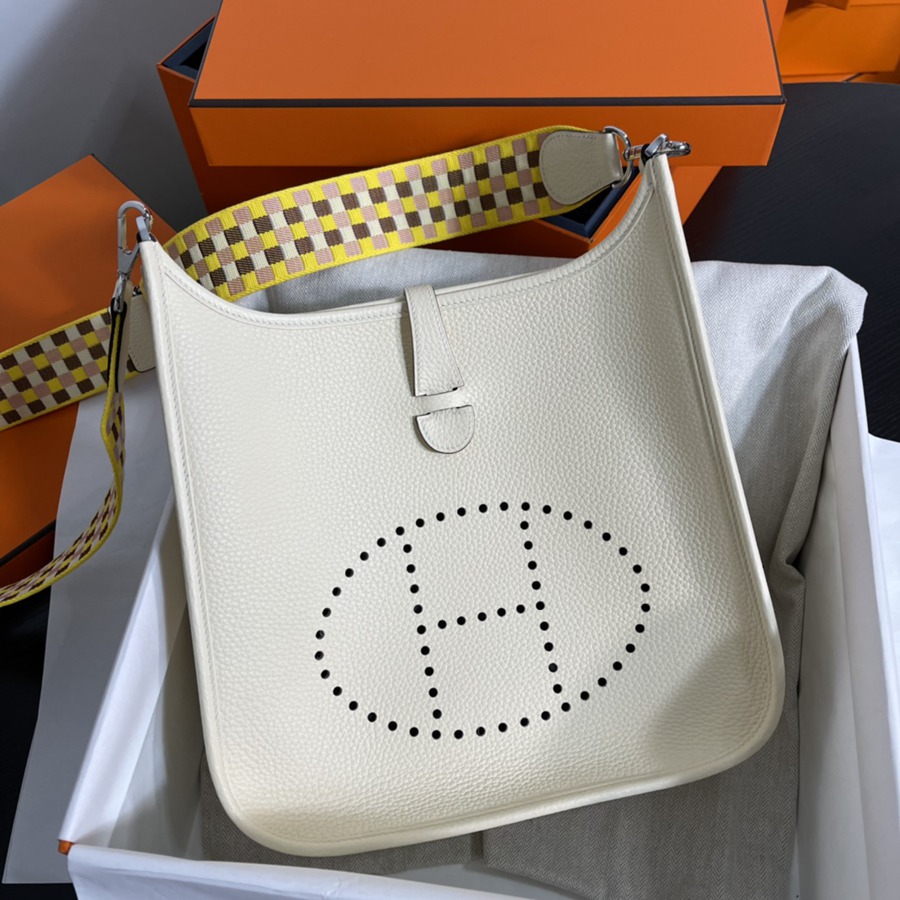 Evelyn 29CM Clemence TC皮 奶油白 銀扣_2