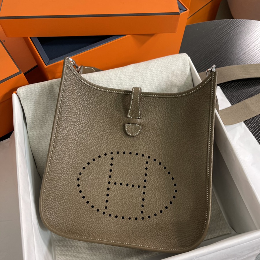 Evelyn 29CM Clemence TC皮 大象灰 銀扣_2