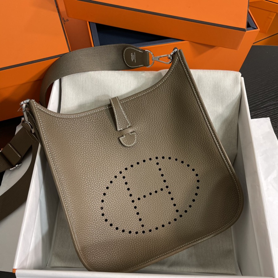 Evelyn 29CM Clemence TC皮 大象灰 銀扣_8