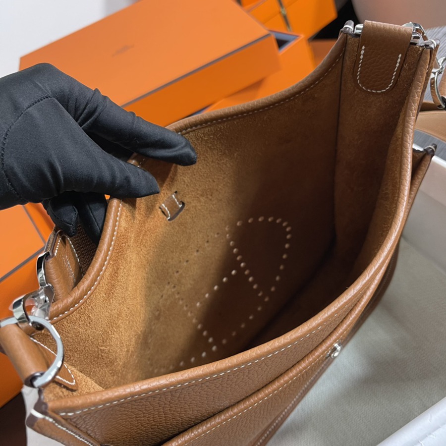 Evelyn 29CM Clemence TC皮 金棕 銀扣_8