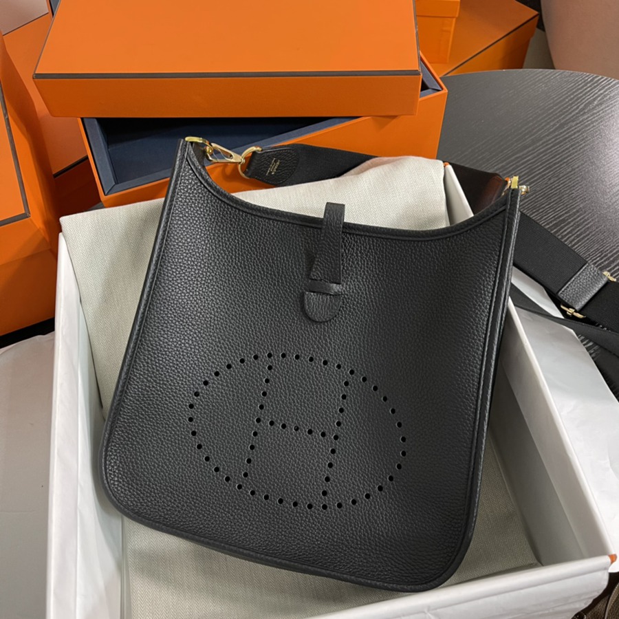 Evelyn 29CM Clemence TC皮 黑色 金扣_2