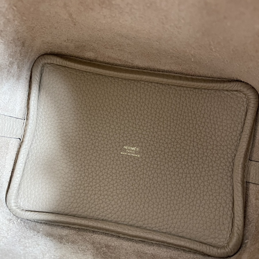 菜籃子Picotin 18 風衣灰金扣 TC皮_8