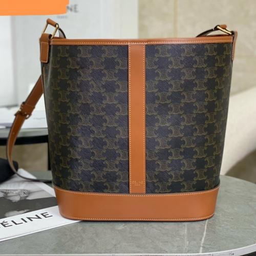 CELINE中號Triomphe水桶包