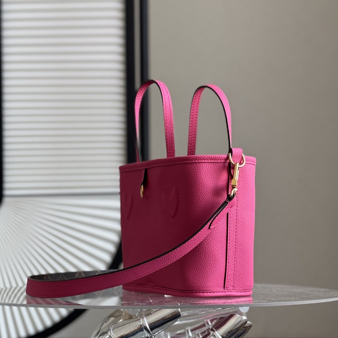 M12106 Neverfull Bandouliere Inside Out BB 手袋_6