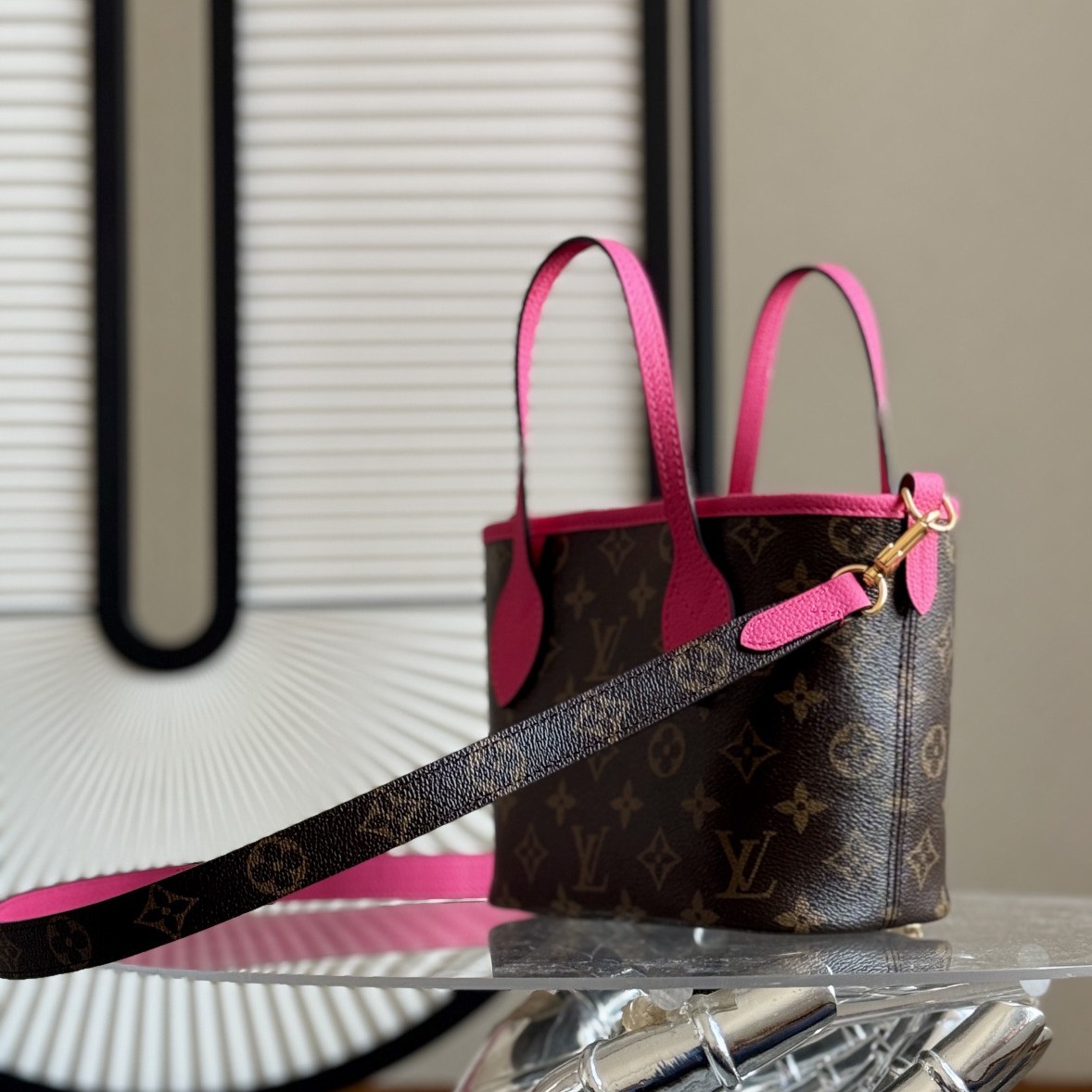 M12106 Neverfull Bandouliere Inside Out BB 手袋_2