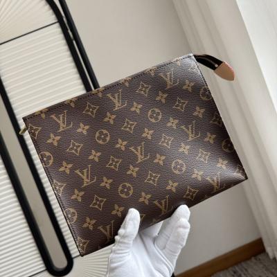 M46037 Poche Toilette 盥洗袋