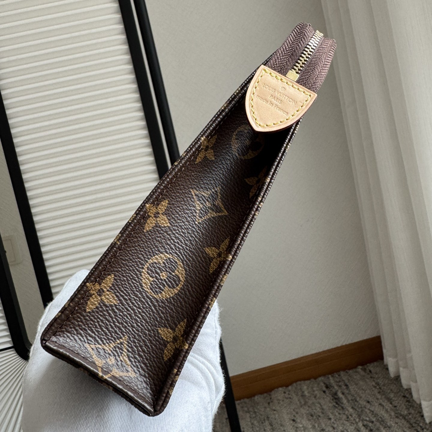 M46037 Poche Toilette 盥洗袋_2