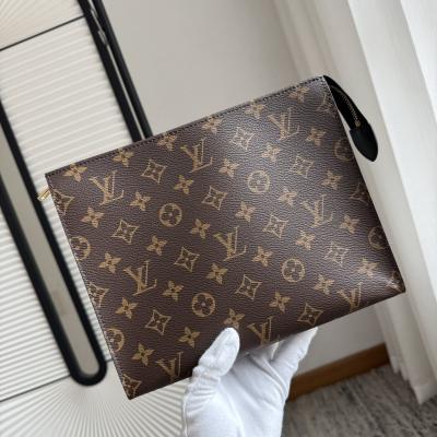 M46037 Poche Toilette 盥洗袋黑色