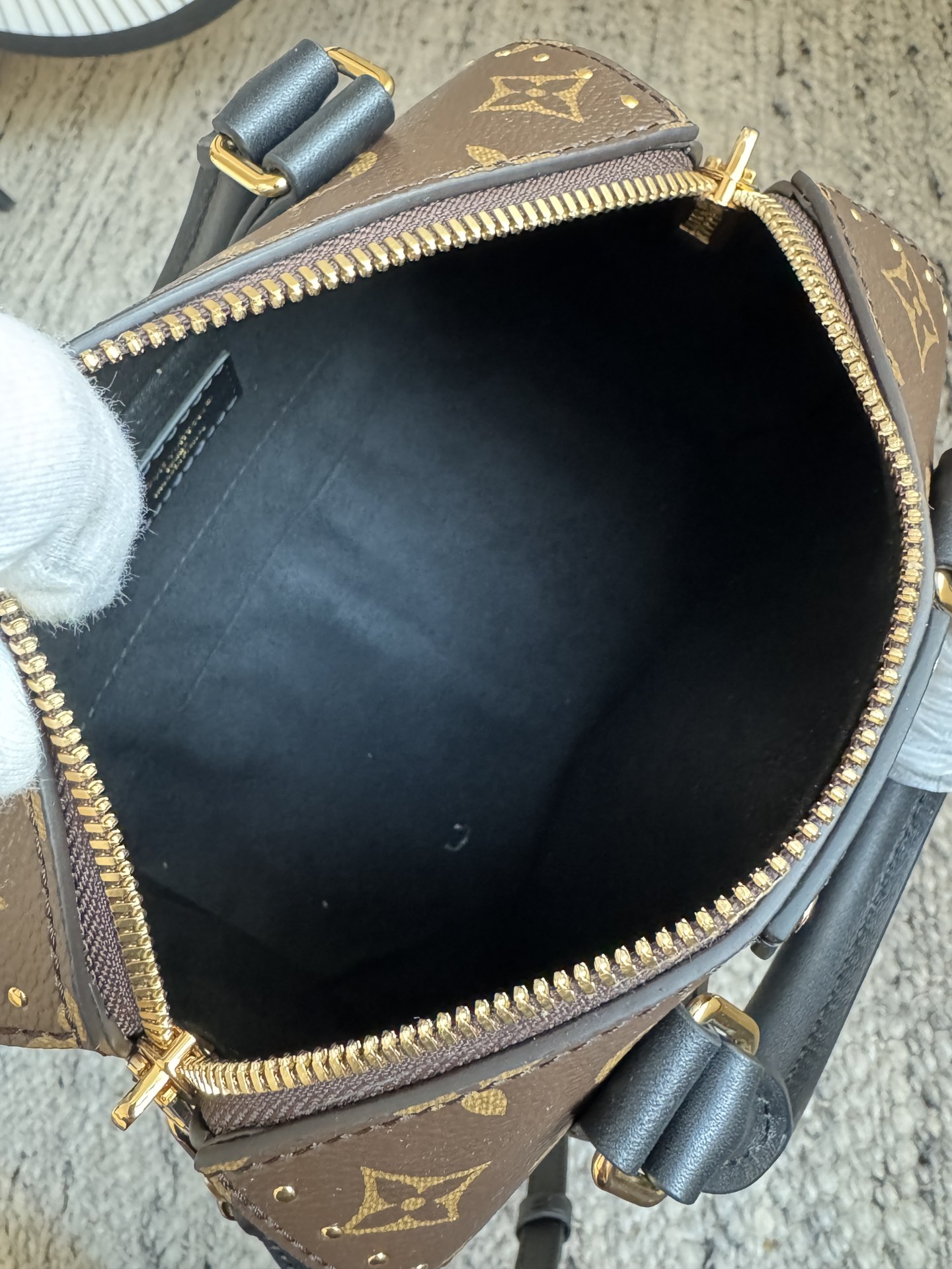 M13146 Speedy Trunk 20手袋_5