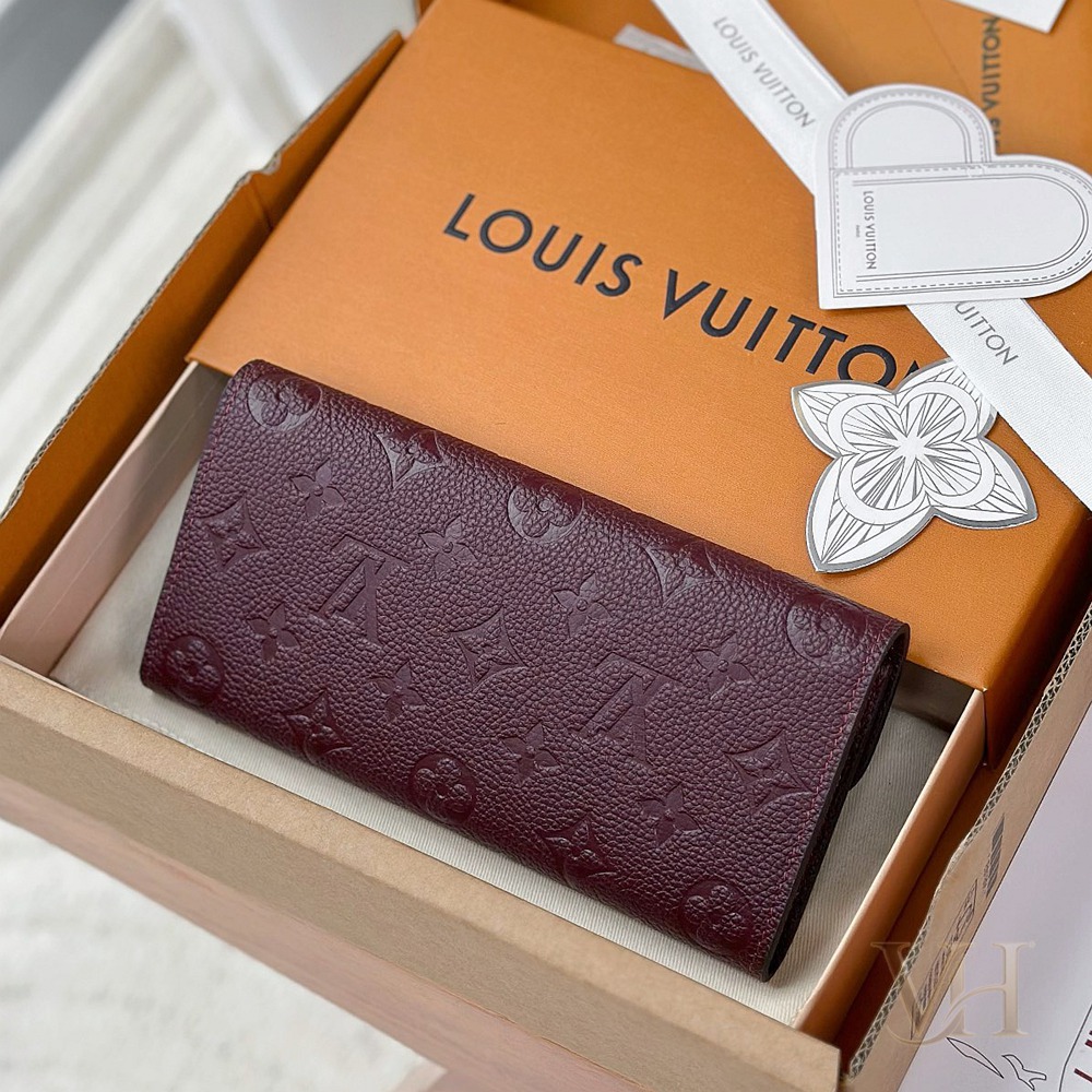 M62369 紫色 Emilie 錢包_4