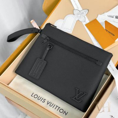 M69837 Takeoff 隨身包