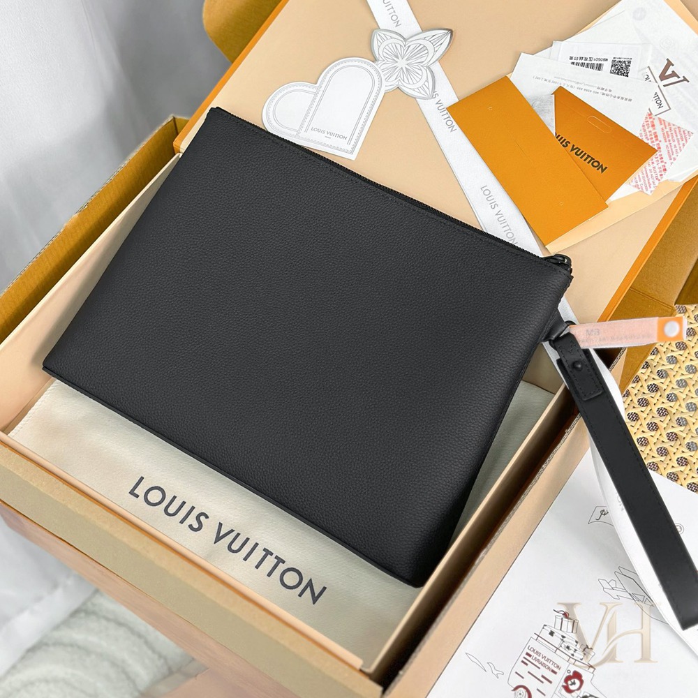 M69837 Takeoff 隨身包_2