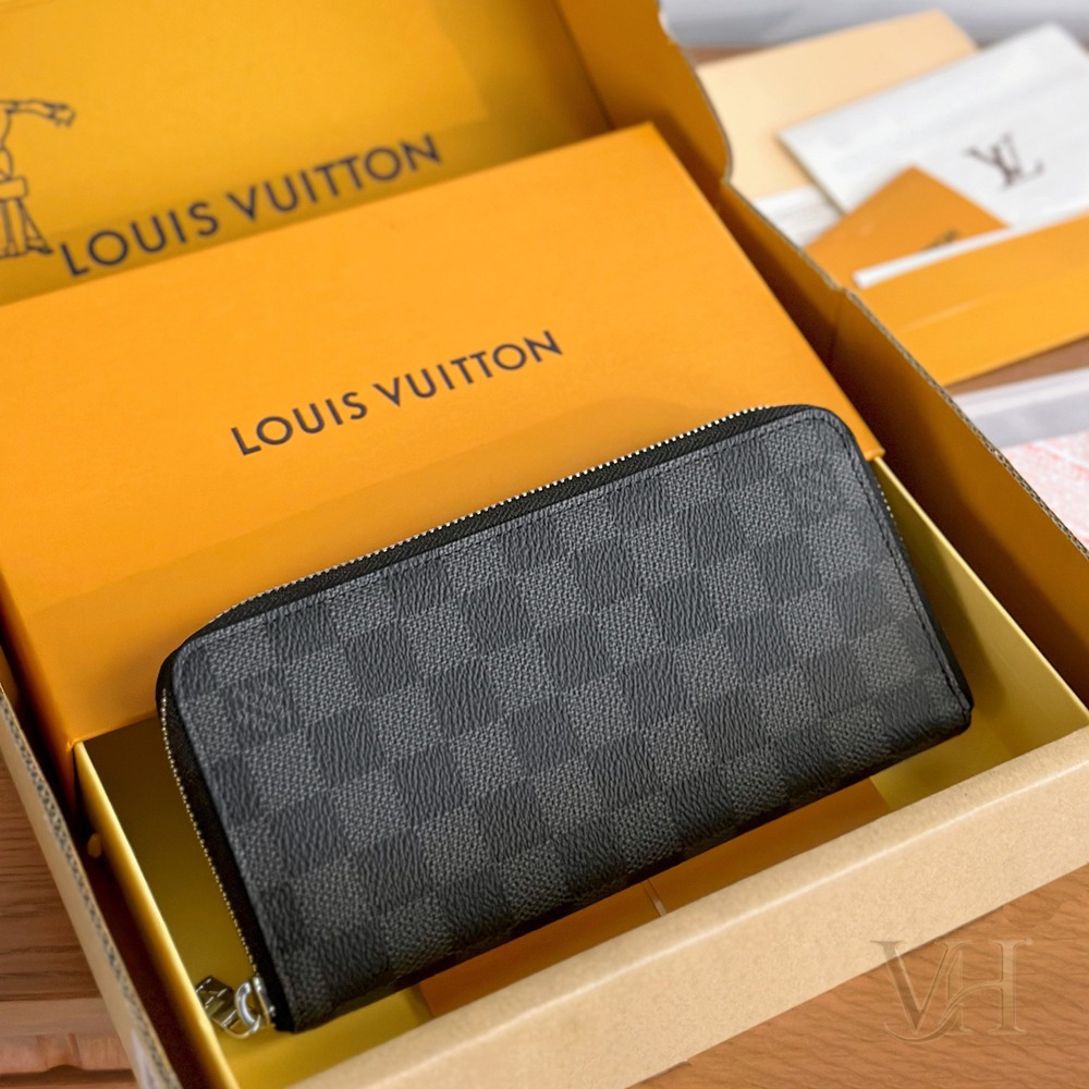 N63095 黑格 Zippy 拉鏈豎款錢夾_1