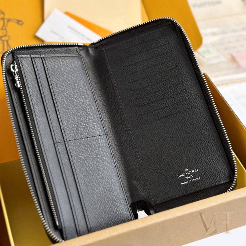 N63095 黑格 Zippy 拉鏈豎款錢夾_3