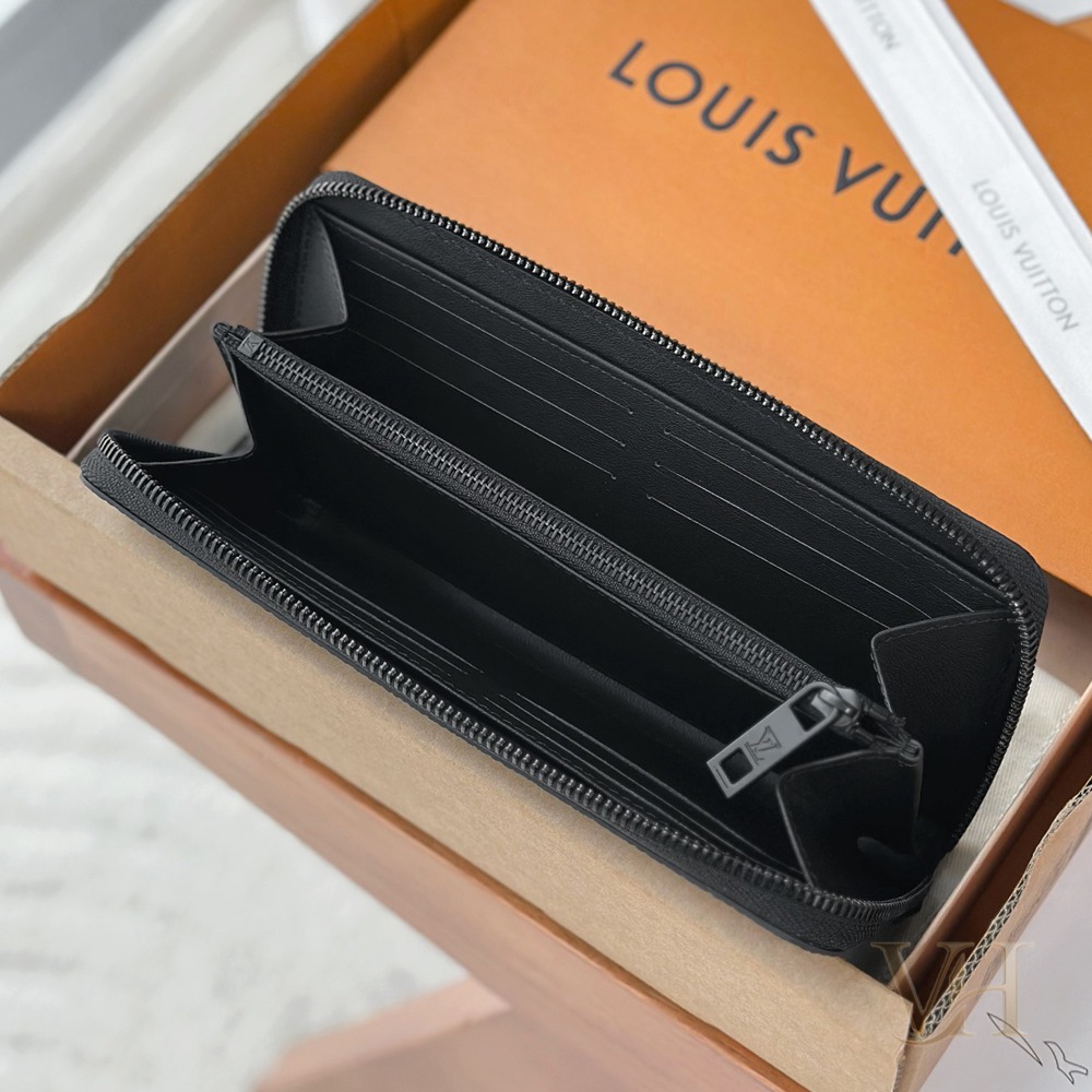 M80334 黑色 Zippy Horizontal 錢夾_3