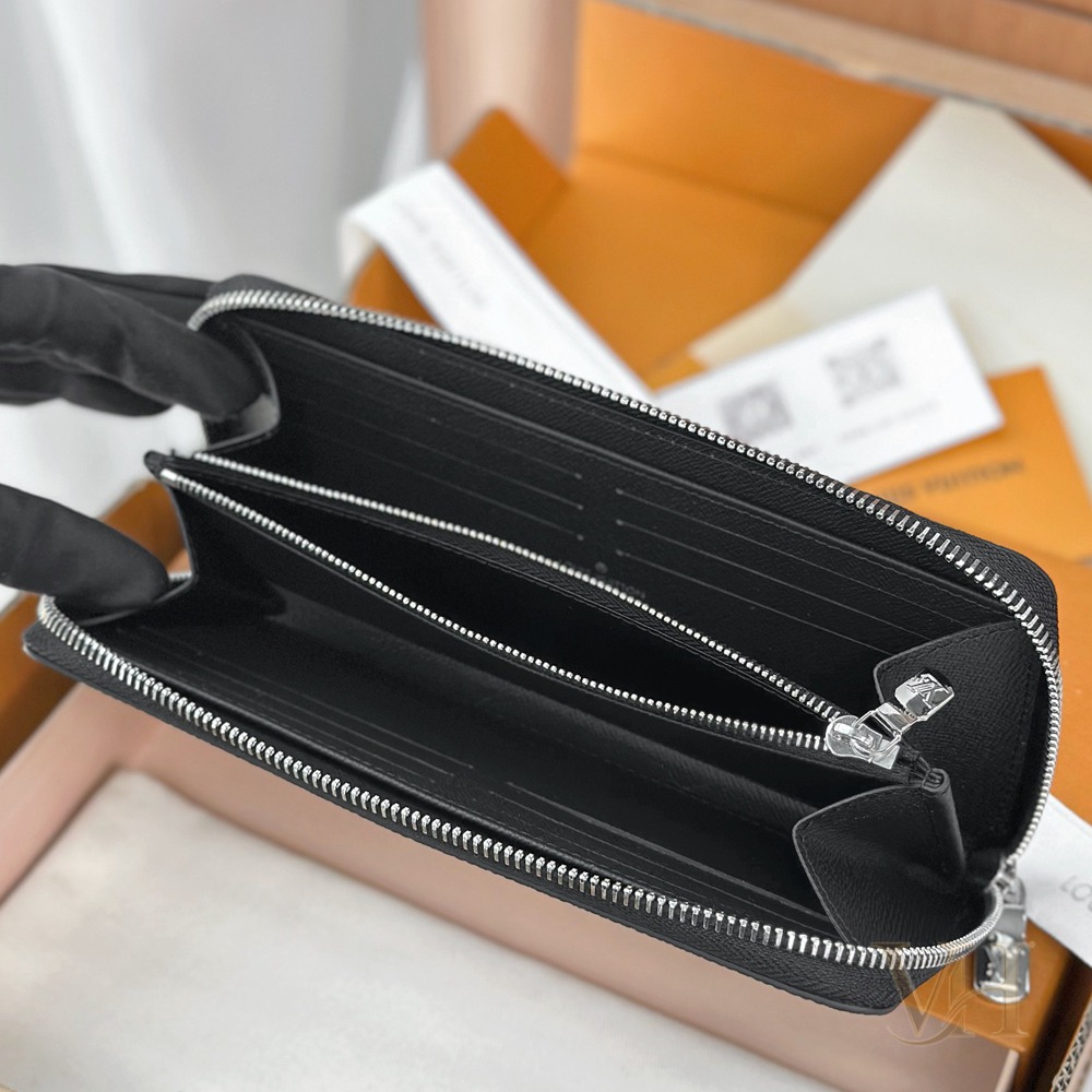 M31071 十字紋黑 Zippy Horizontal 錢夾_4