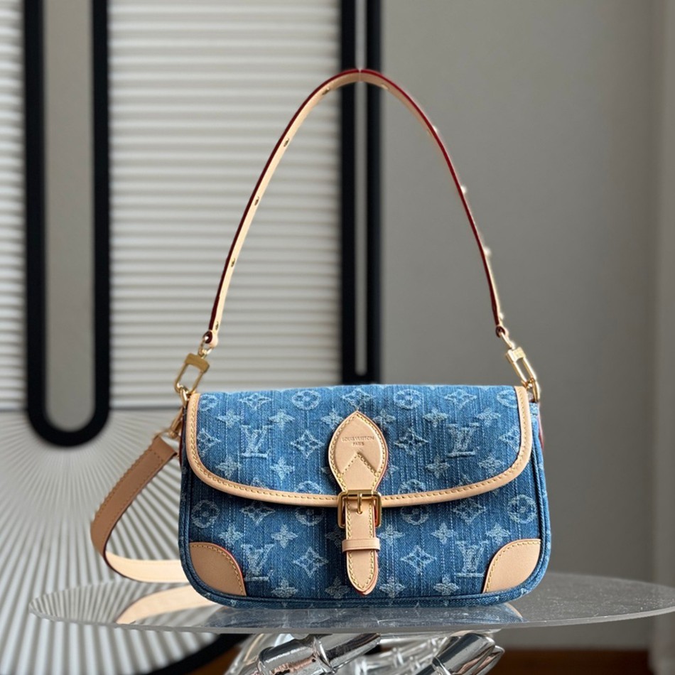 Diane M13070 丹寧法棍包_1