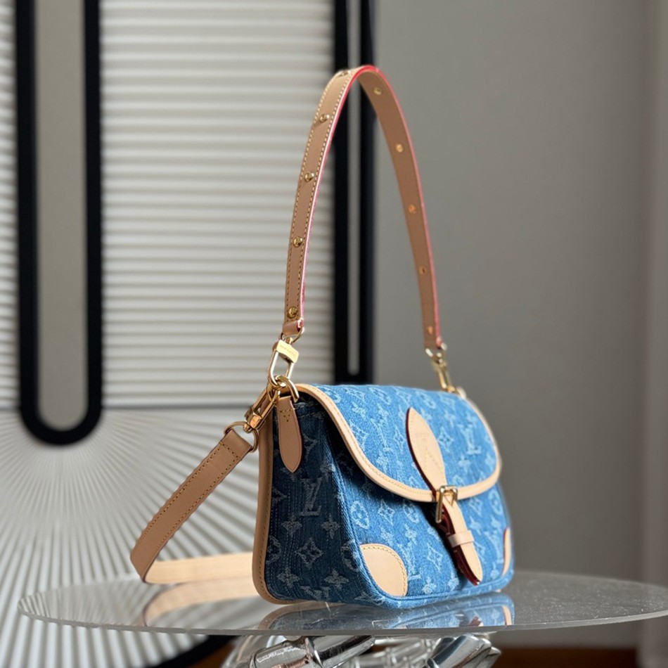 Diane M13070 丹寧法棍包_8