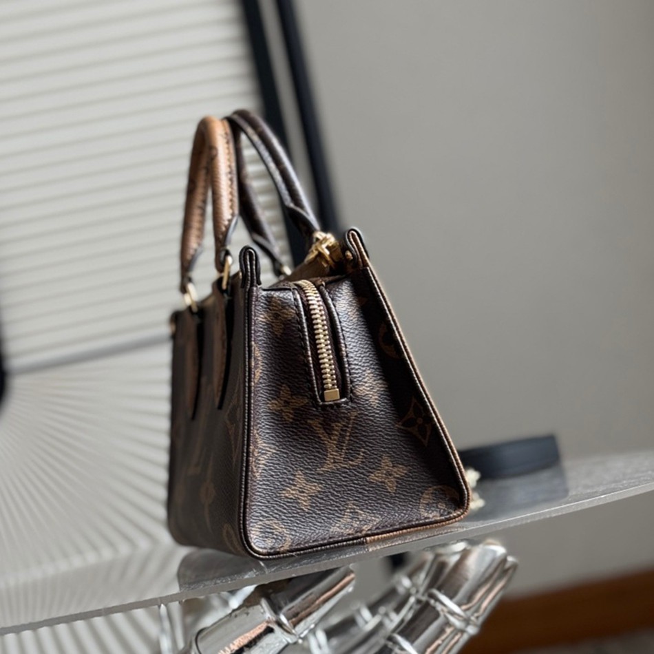 M14236 Onthego East West Chain 橫版托特包_3