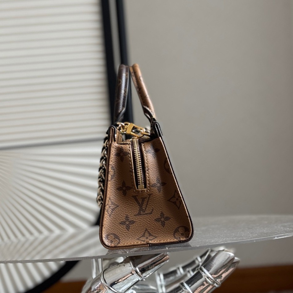 M14236 Onthego East West Chain 橫版托特包_5