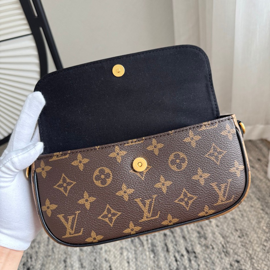 Wallet On Chain Ivy 手袋 M26587_8