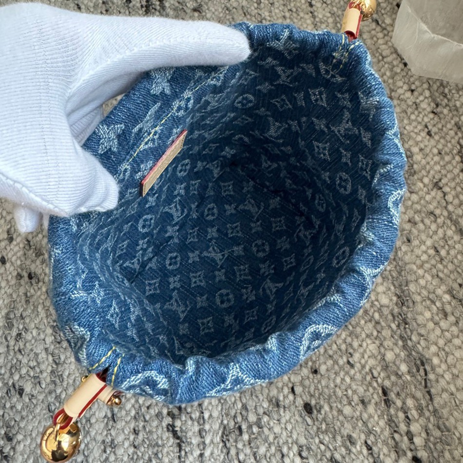 M83043 Nano Noe 丹寧水桶包_4